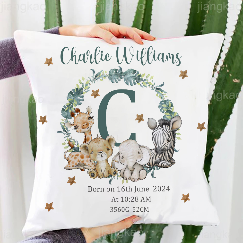Baby Nursery Cushion - เคสรูปสัตว์ซาฟารีส่วนบุคคลพร้อมชื่อหมอนสำหรับปลอกหมอนห้องนอนเด็กตกแต่งปลอกหมอนปาร์ตี้สำหรับงานเลี้ยงฉลองของขวัญวันเกิดเด็ก